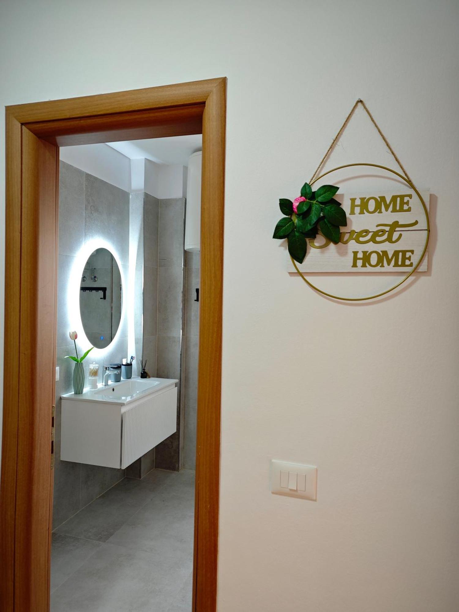 E&e Mali I Robit Apartament Golem (Tirana)